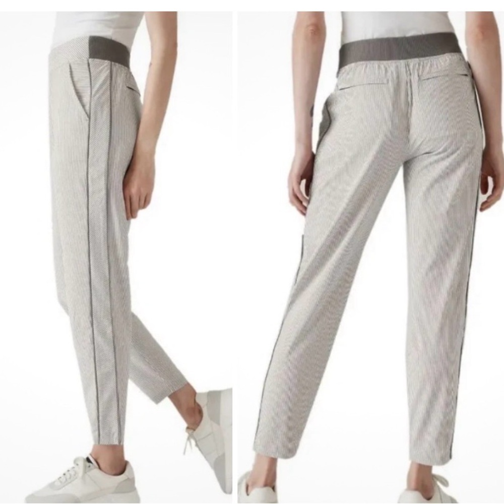 Athleta Brooklyn Ankle Pants Womens 12 Zipper Pocket Gray & White Stripe Travel